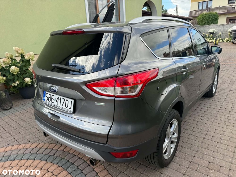 Ford Kuga 1.6 EcoBoost 2x4 Titanium - 14