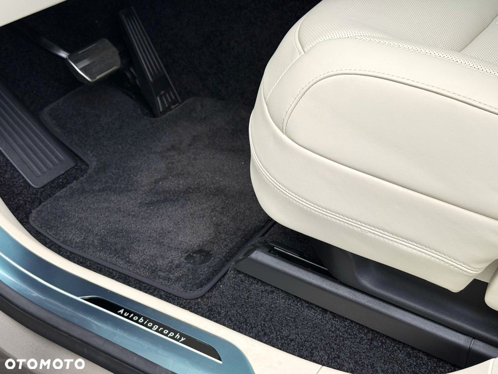 Land Rover Range Rover D350 Autobiography - 13