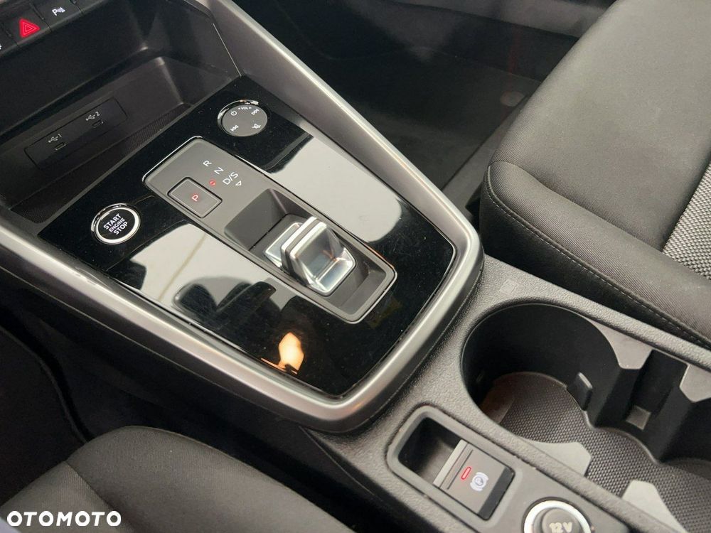 Audi A3 Sportback 35 TFSI mHEV S tronic - 18