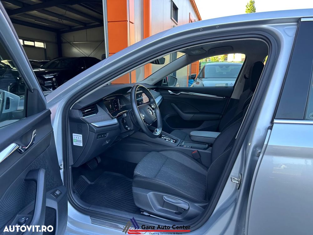 Skoda Octavia 2.0 TDI DSG Style - 6