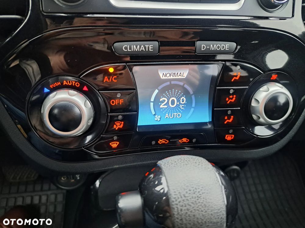 Nissan Juke 1.6 Acenta Xtronic EU6 - 11