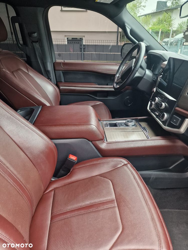 Ford Expedition - 11
