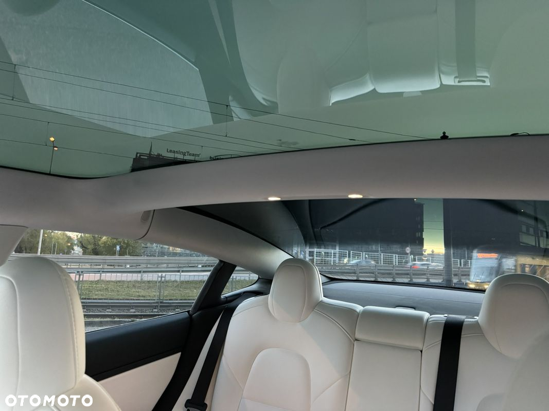 Tesla Model 3 Allradantrieb Dual Motor - 18