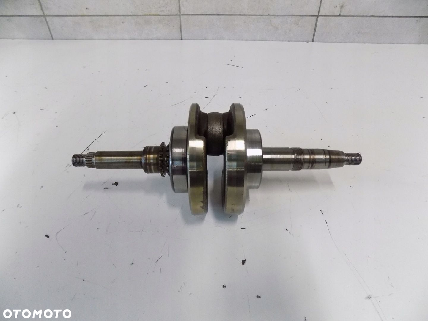 SYM VS 125 WAŁ KORBOWY - 2