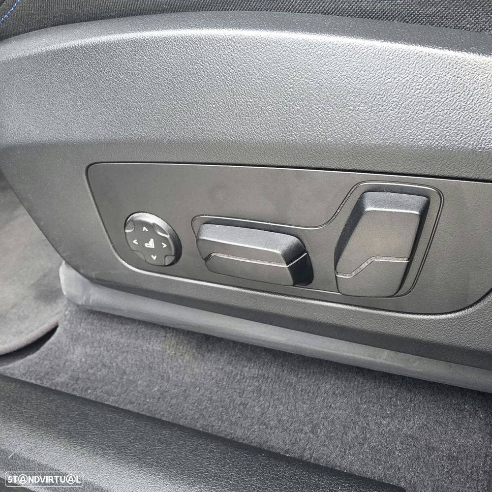 BMW 230xe Active Tourer xDrive Edição Desportiva M - 20