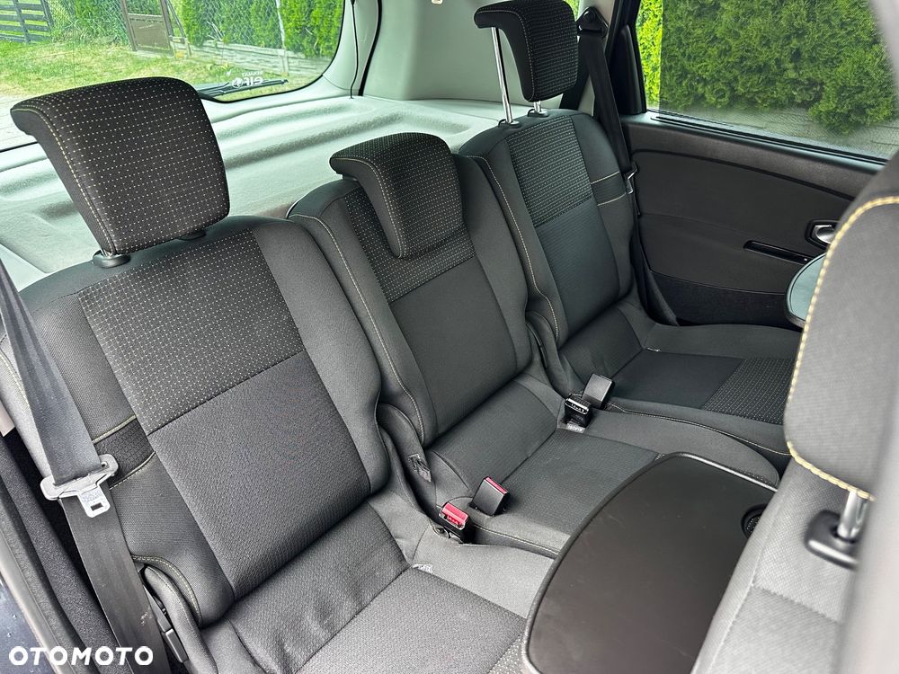 Renault Scenic 1.6 16V 110 Authentique - 20