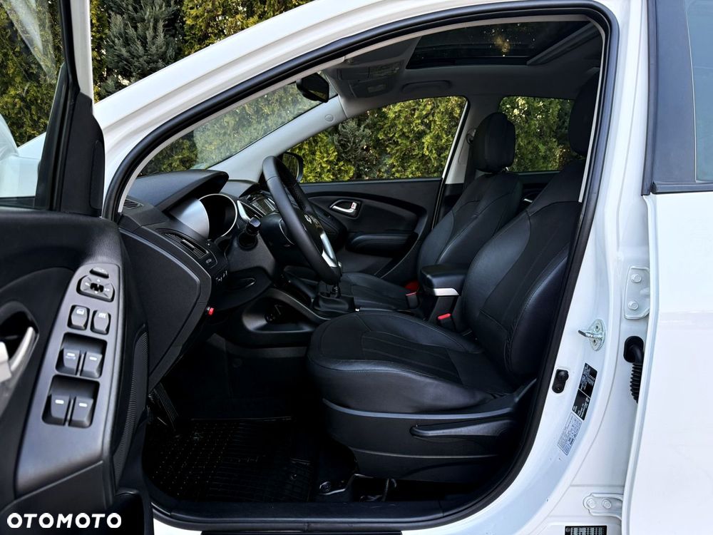 Hyundai ix35 - 22