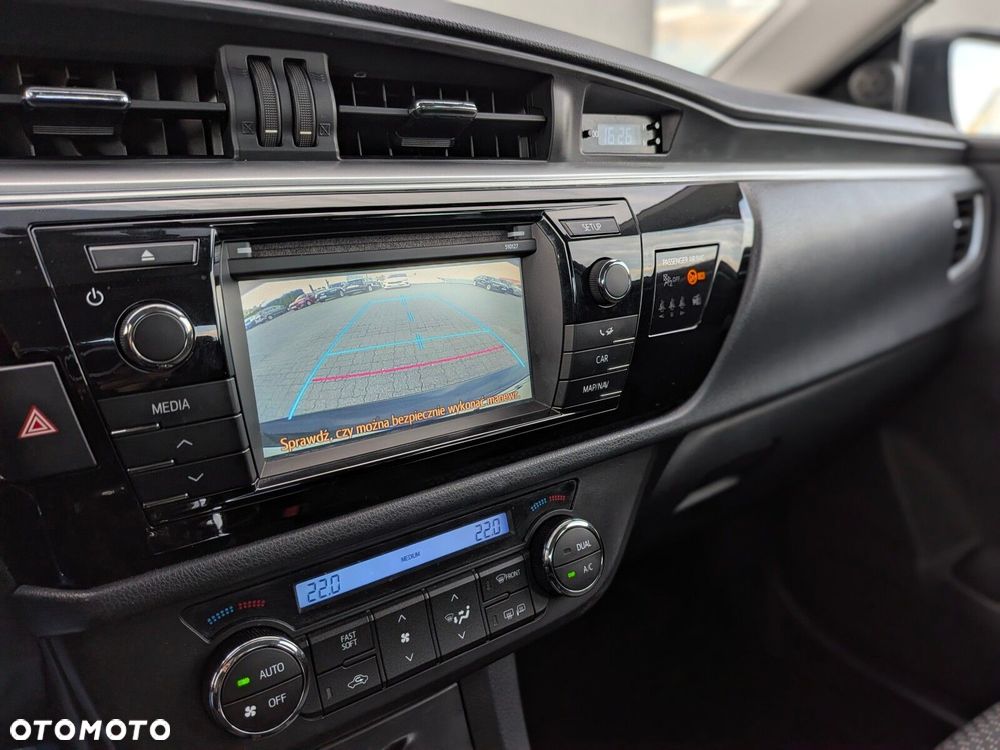 Toyota Corolla 1.6 Premium EU6 - 25