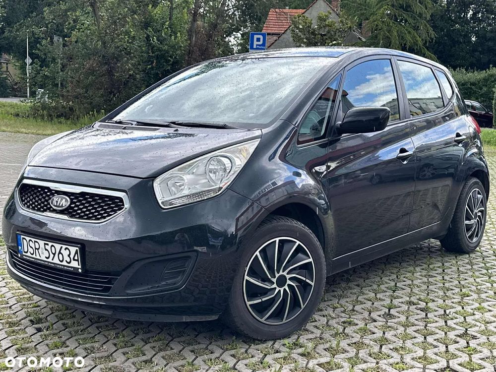 Kia Venga - 4