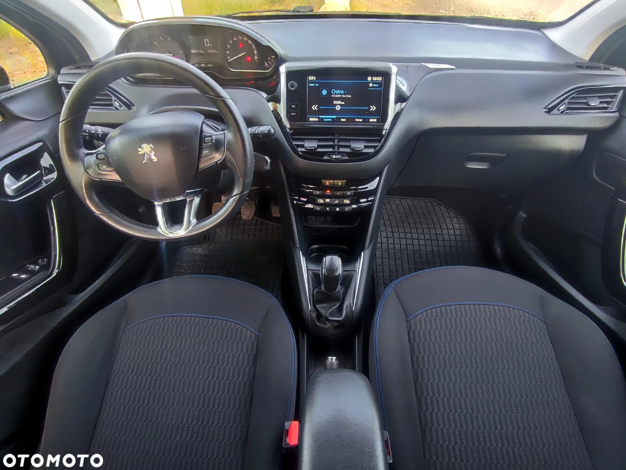 Peugeot 208 - 20