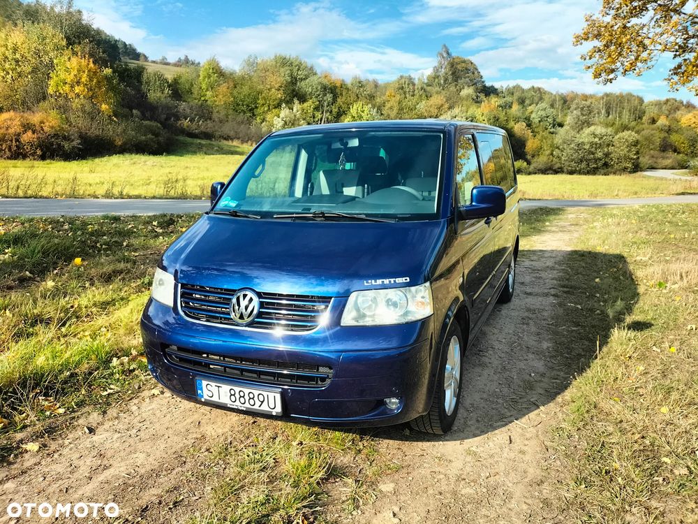 Volkswagen Multivan - 2