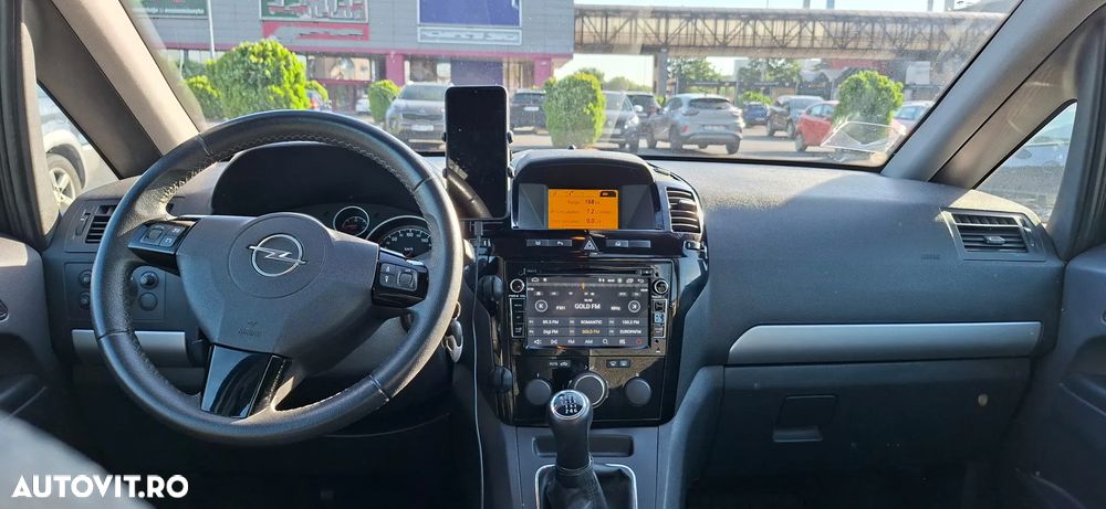 Opel Zafira 1.7 CDTI Cosmo - 22