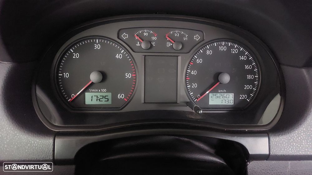 VW Polo 1.4 TDi Confortline - 6