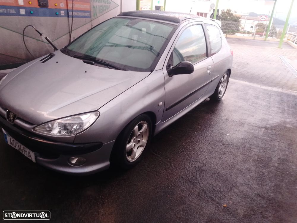 Peugeot 206 1.6 GTi - 2
