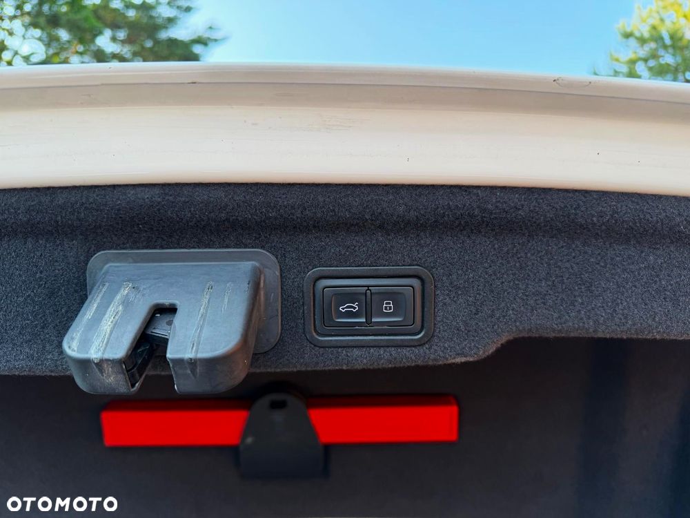 Audi A8 4.2 TDI clean diesel Quattro - 29