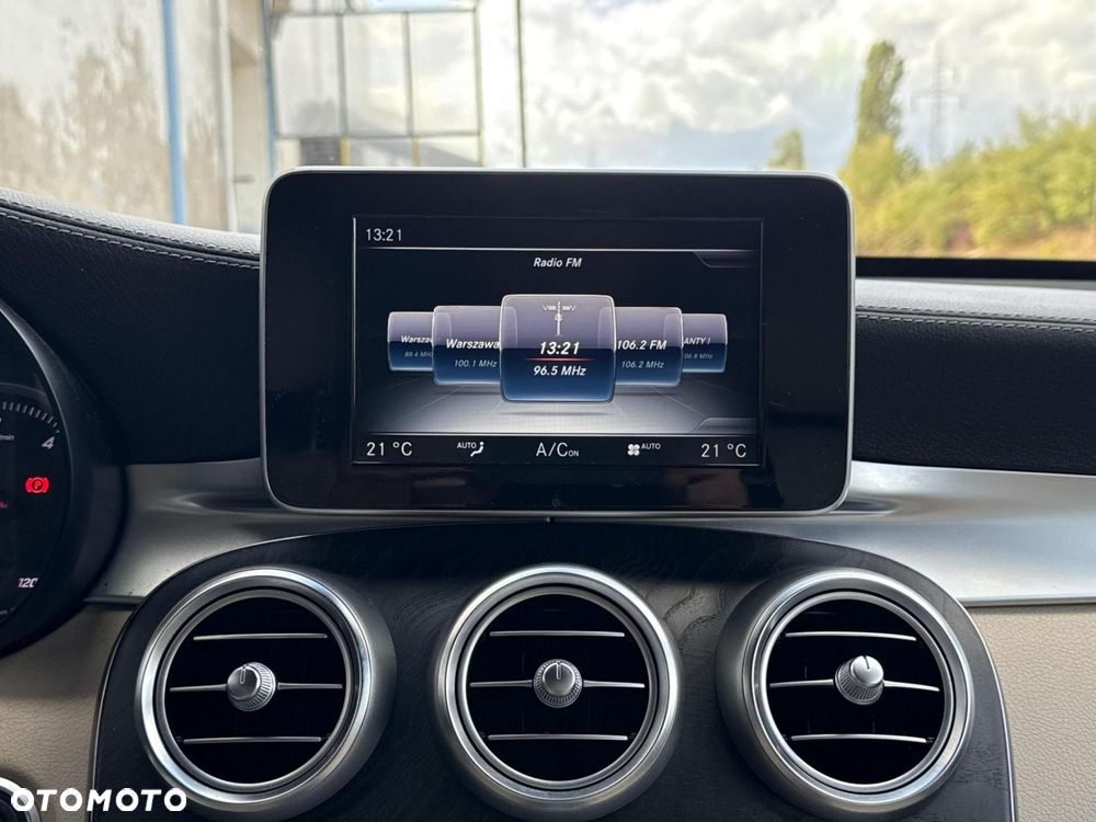 Mercedes-Benz GLC - 22