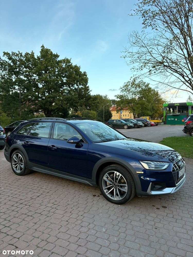 Audi A4 Allroad - 2