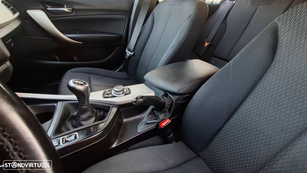 BMW 116 d EfficientDynamics Edition - 21