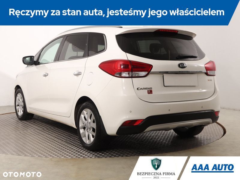 Kia Carens - 6