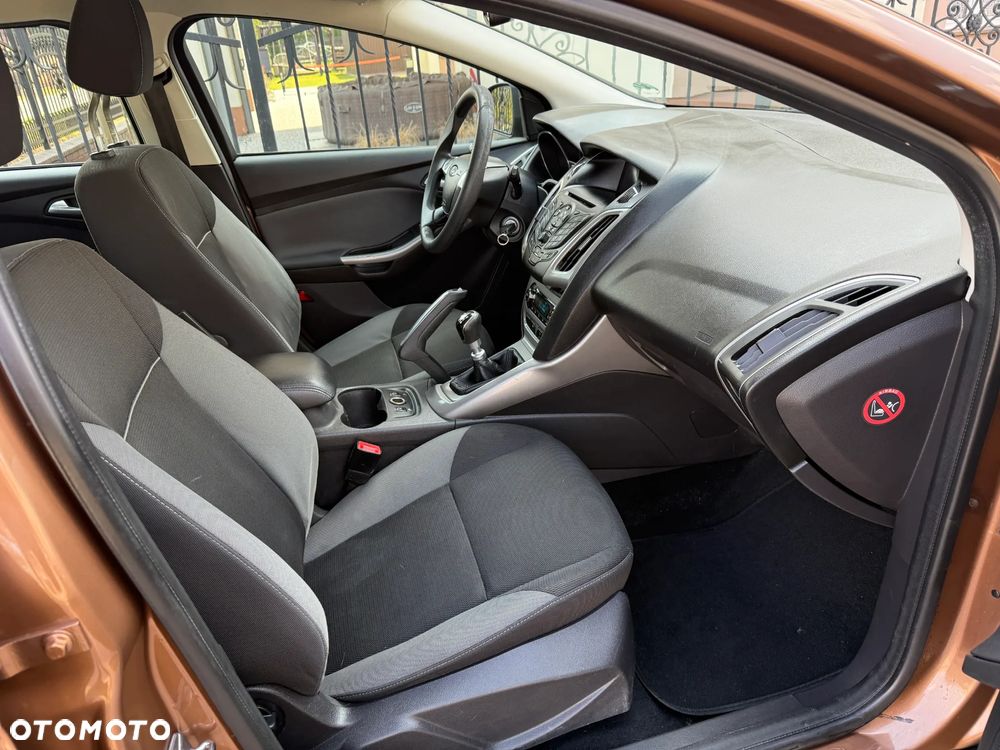 Ford Focus 1.6 TDCi ECOnetic 88g Start-Stopp-System Trend - 18