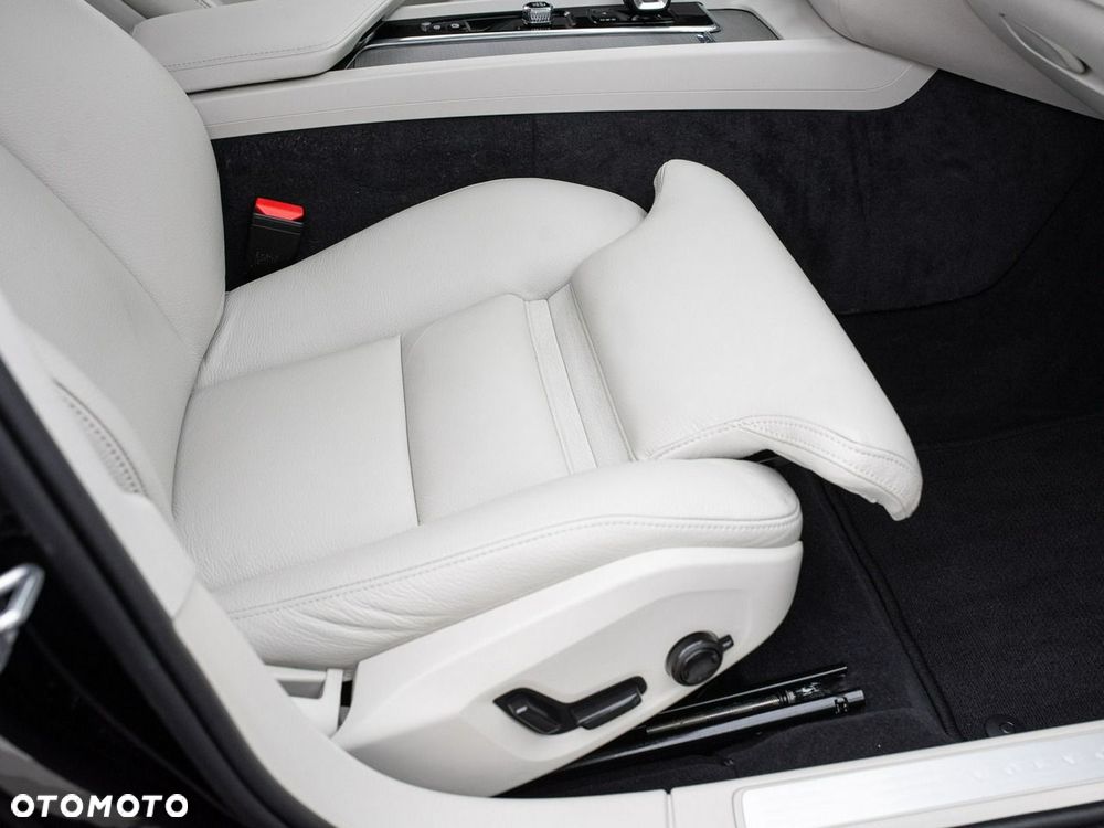 Volvo S60 B4 B Plus Bright - 28