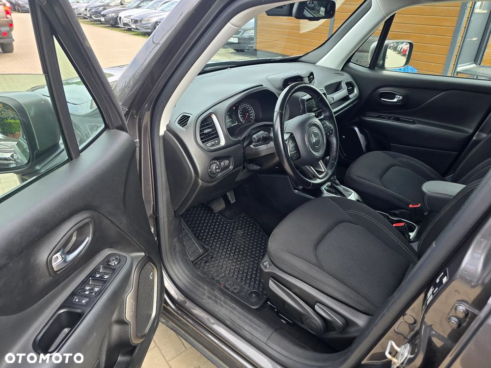 Jeep Renegade - 8