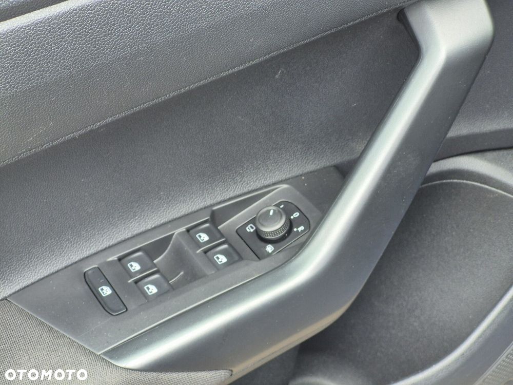 Volkswagen Taigo 1.0 TSI Life - 10