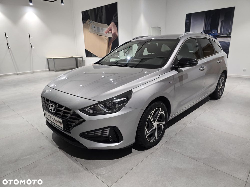 Hyundai i30 1.5 T-GDI 48V Smart - 1