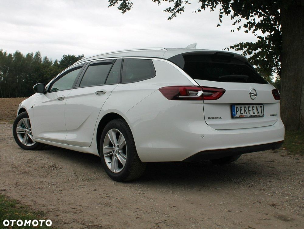 Opel Insignia - 16