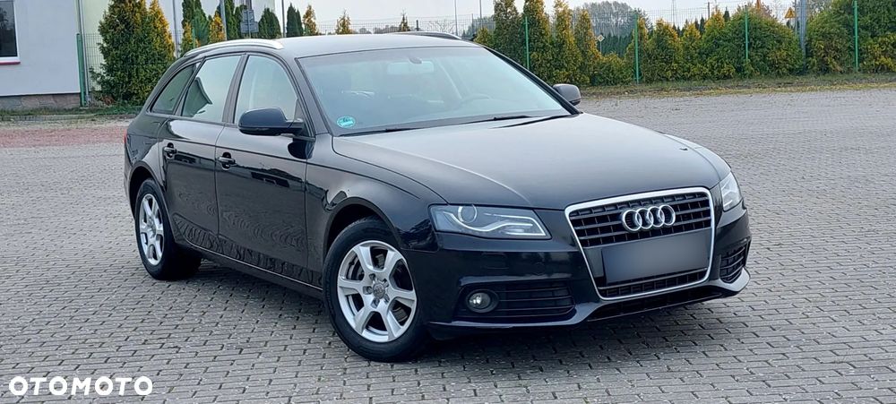 Audi A4 Avant 2.0 TDI DPF Ambiente - 14