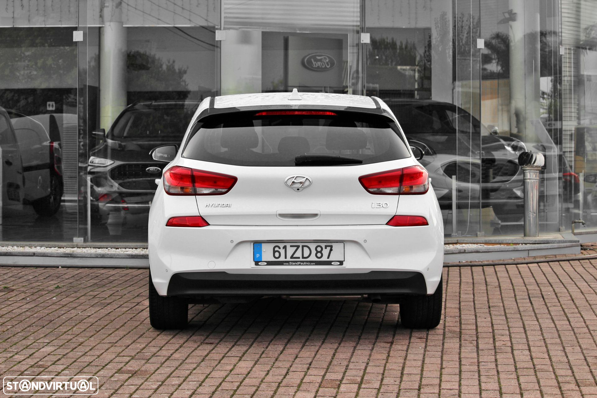 Hyundai i30 1.6 CRDI STyle Plus - 4