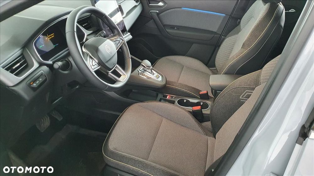 Renault Symbioz - 9