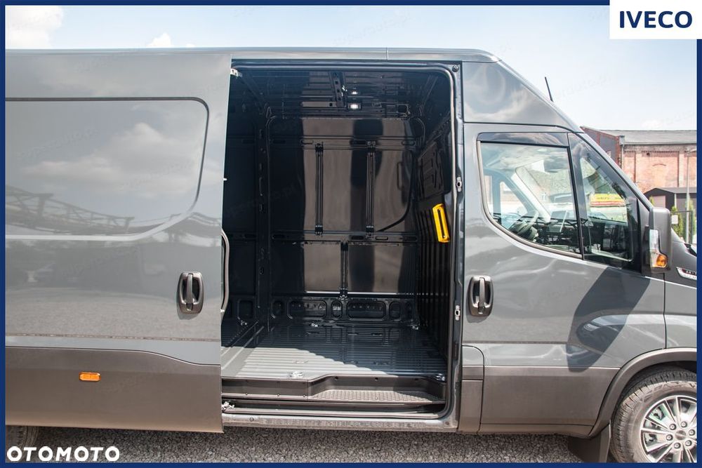 Iveco Daily 35S18 16m3 L4H2 3.0 180KM - 13