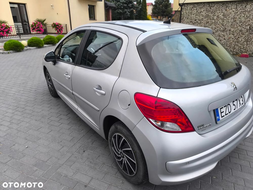 Peugeot 207 1.4 HDi Business Line - 14