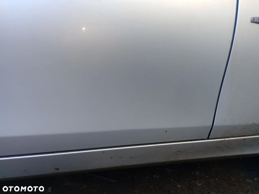 Drzwi przód/tył lewe/prawe Mercedes C klasa - 21