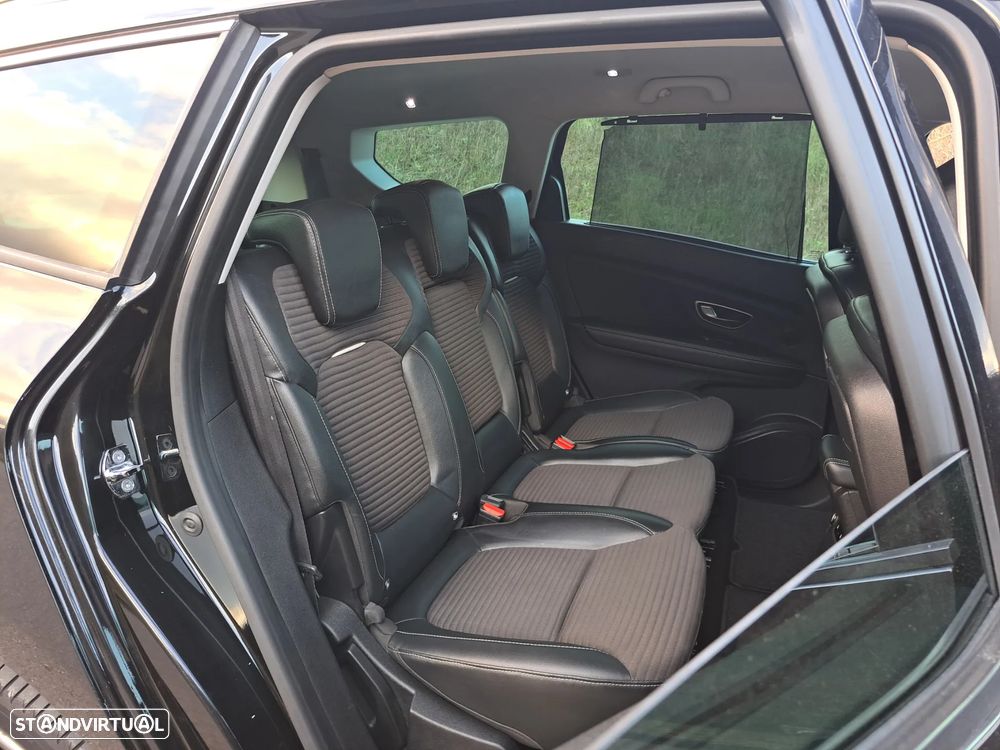 Renault Scénic ENERGY dCi 110 EDC INTENS - 32