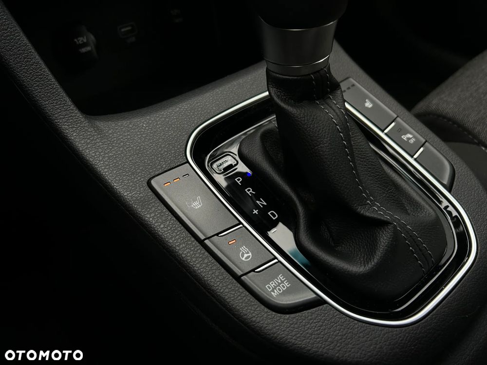 Hyundai i30 1.0 T-GDI Smart DCT - 26