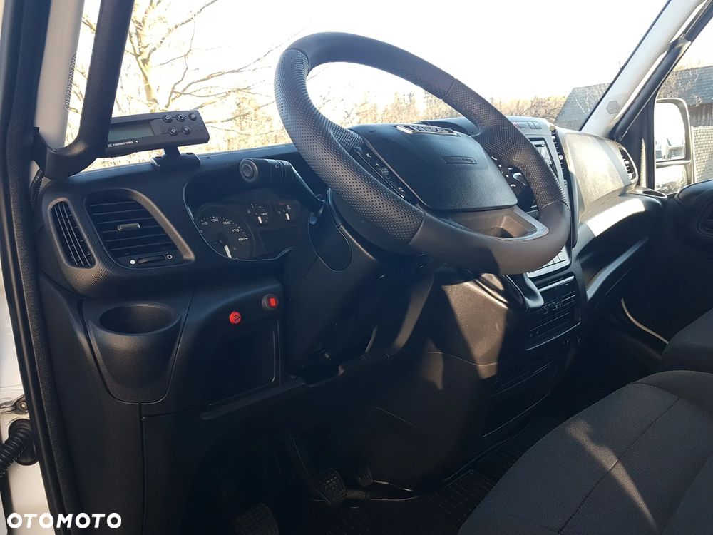 Iveco DAILY 72-180 WINDA 8EP CHŁODNIA AGREGAT IZOTERMA 4,21x2,09x2,10 GRZANIE THERMO KING V-500 MAX DMC 7,2 TONY - 31