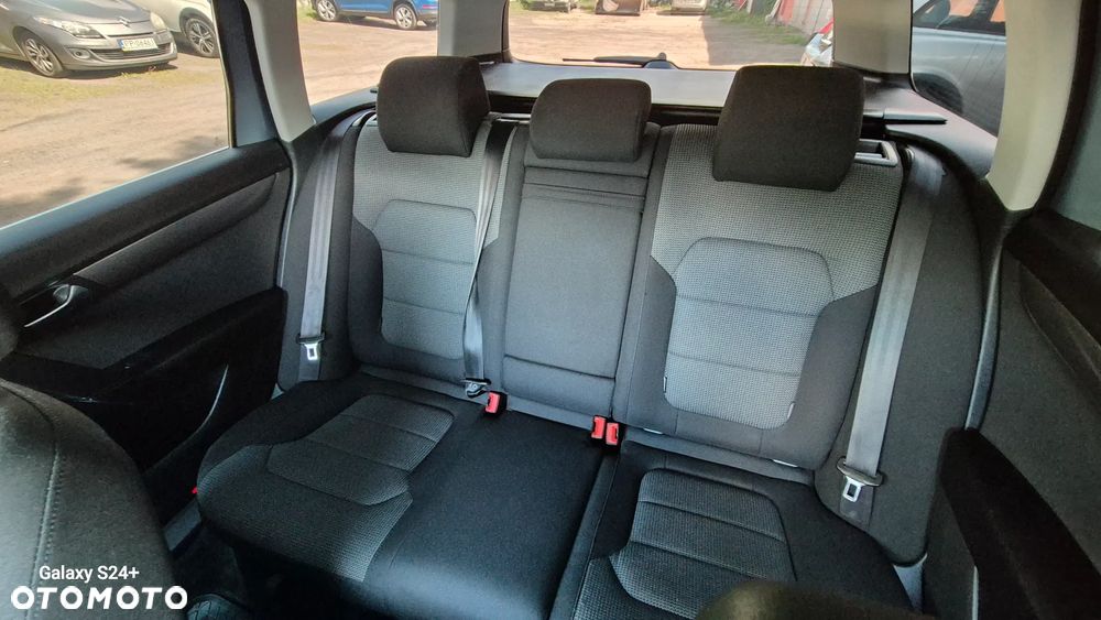 Volkswagen Passat 2.0 TDI BlueMotion Technology Comfortline - 10