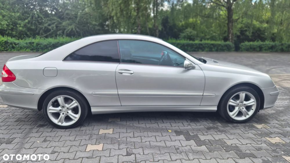 Mercedes-Benz CLK 200 Kompressor Automatik Avantgarde - 2