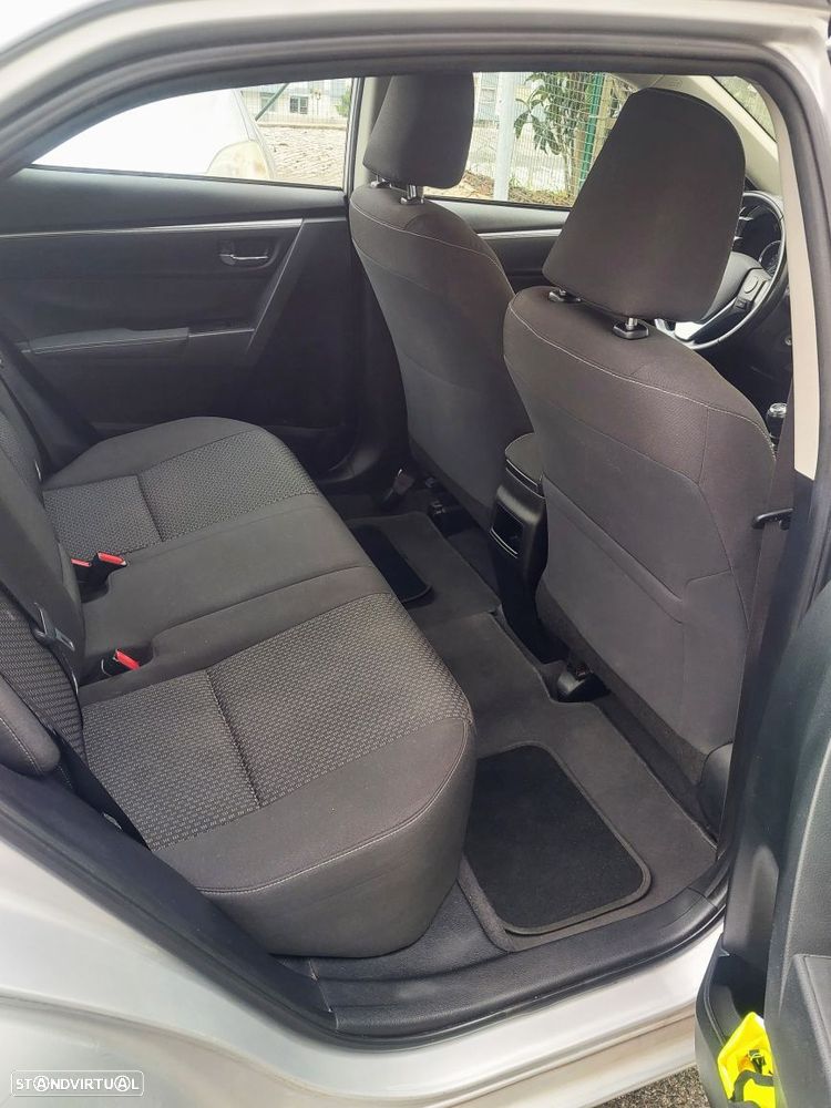 Toyota Corolla 1.33 VVT-i Comfort+PM - 7