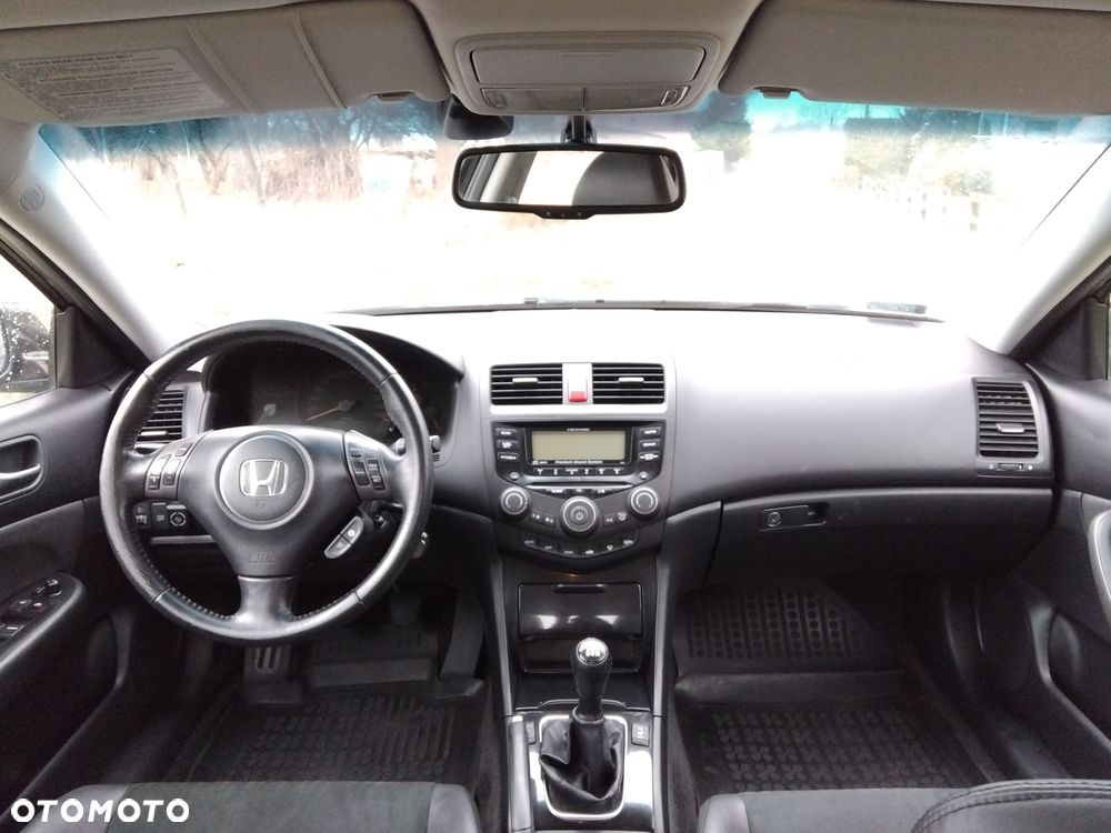 Honda Accord - 12