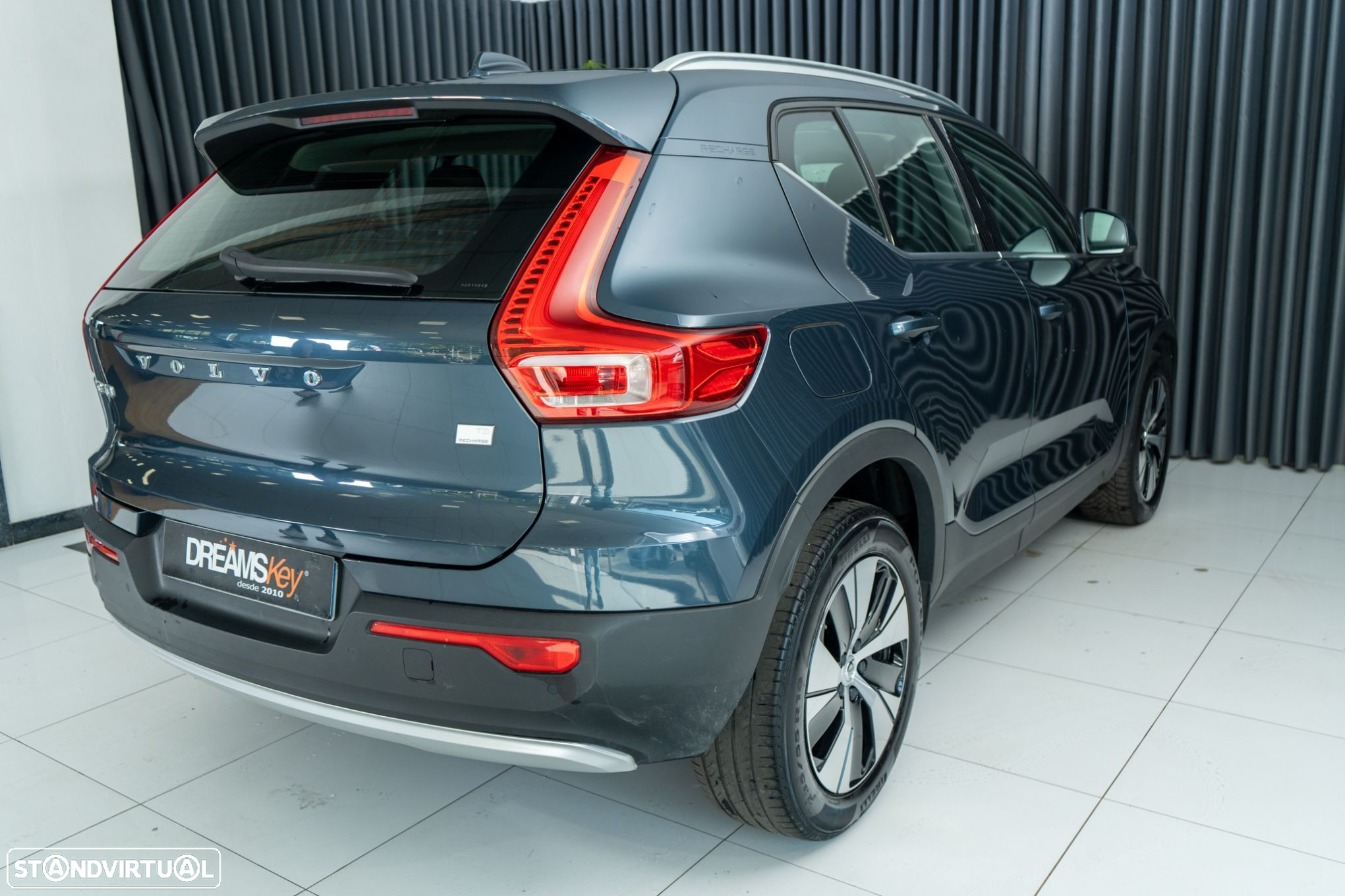 Volvo XC 40 1.5 T5 PHEV Inscription - 4