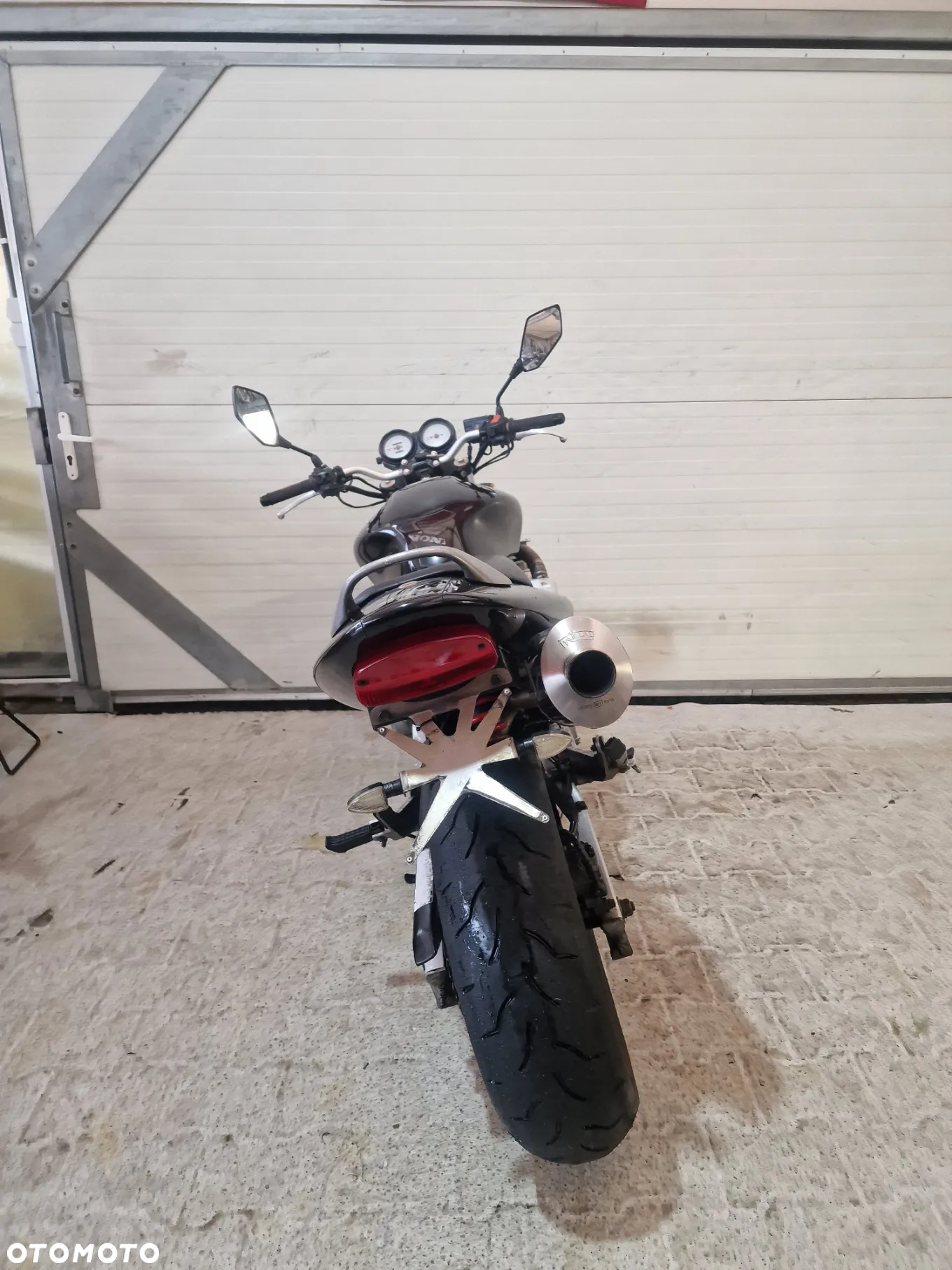 Honda Hornet - 26