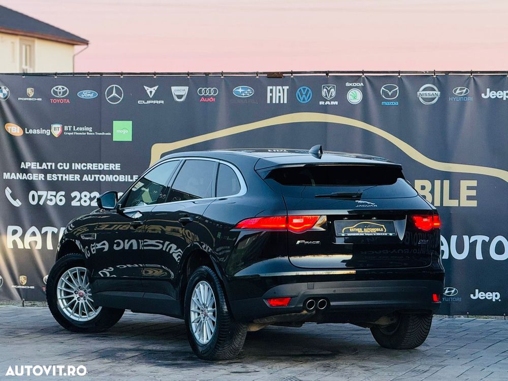 Jaguar F-Pace - 4