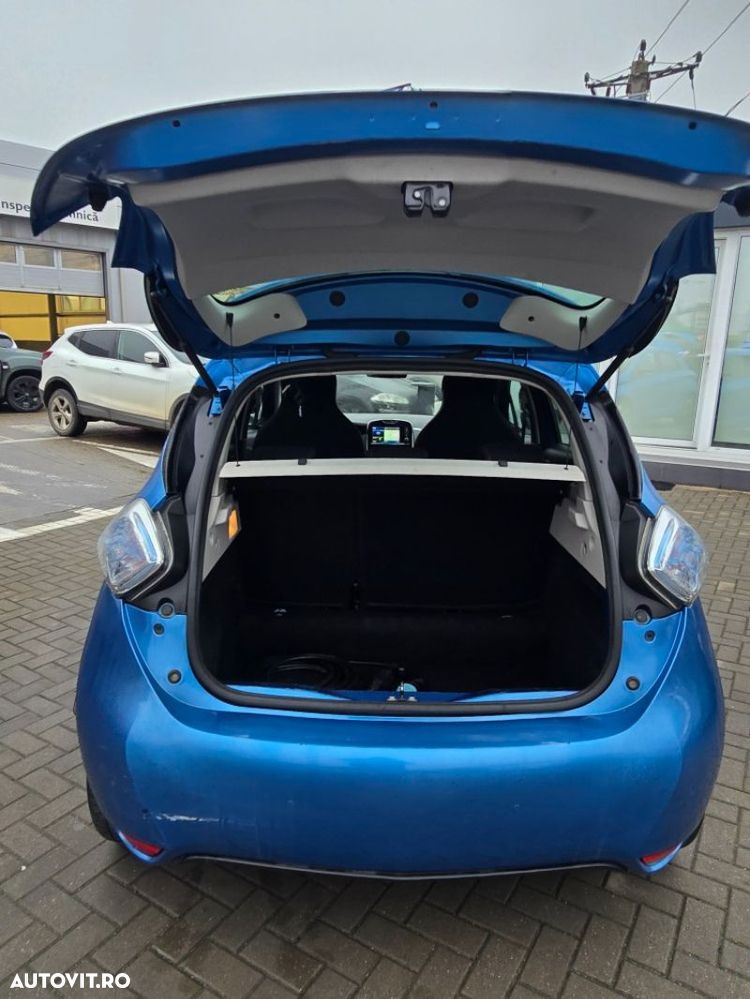 Renault ZOE - 9