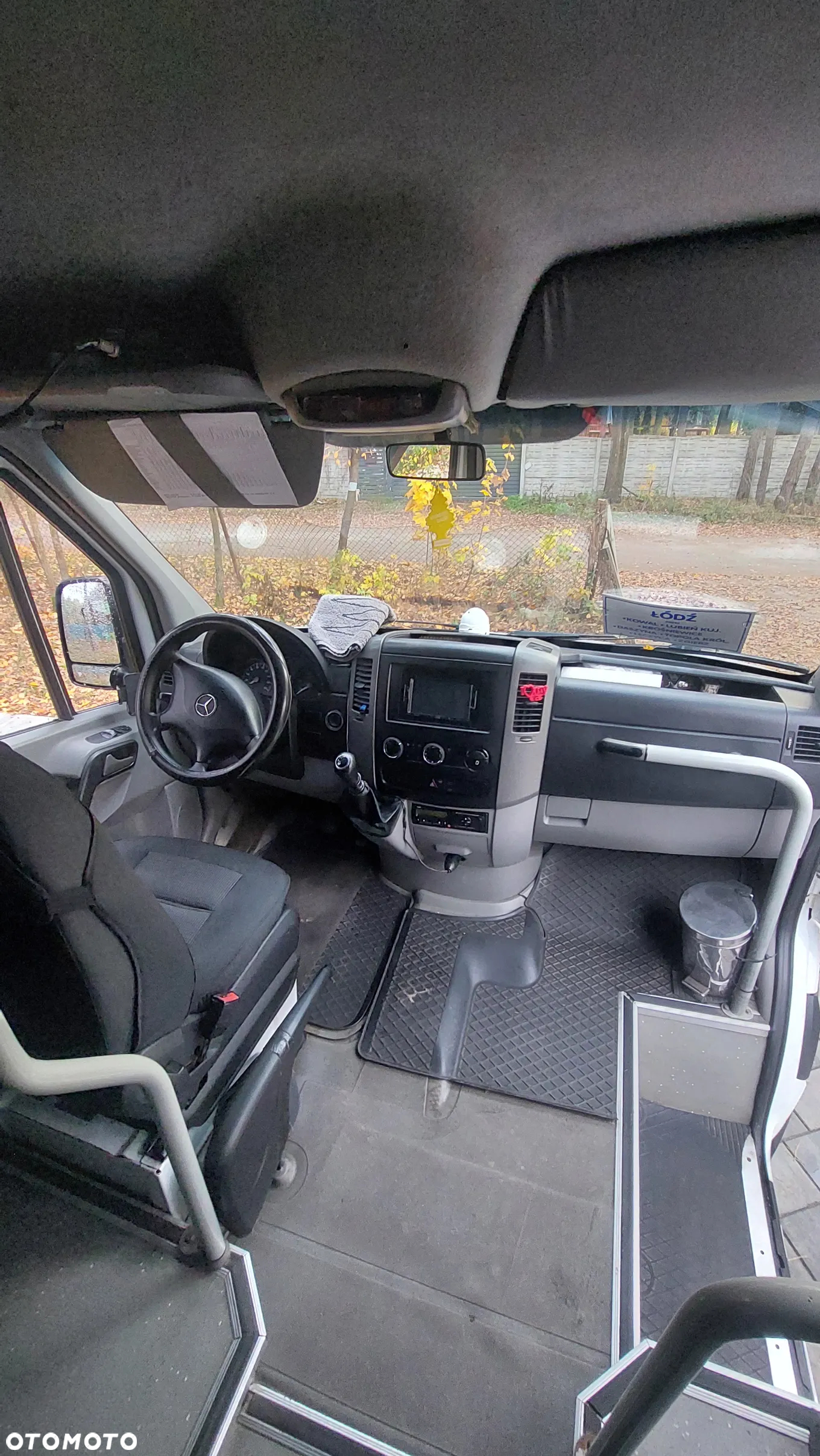 Mercedes-Benz Sprinter - 8