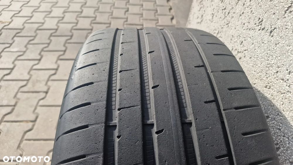 Opony do Porsche Taycan 21' letnie 2 szt. - 3