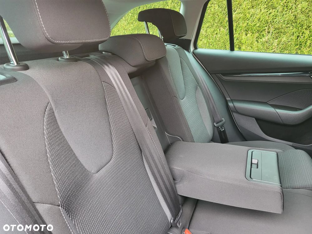 Skoda Octavia 1.0 TSI Ambition - 19