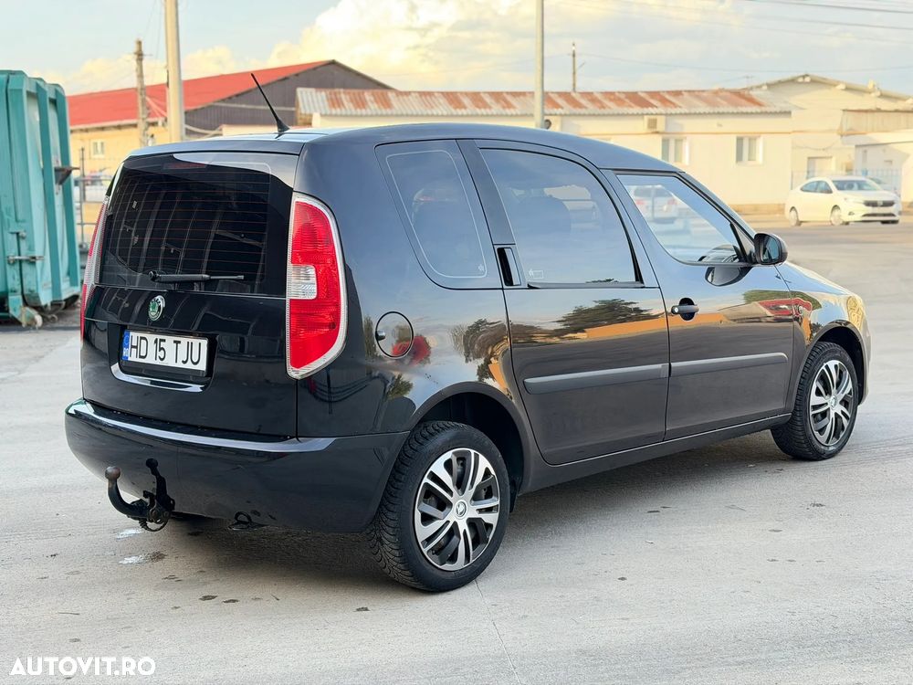 Skoda Roomster 1.2 HTP Ambition - 2